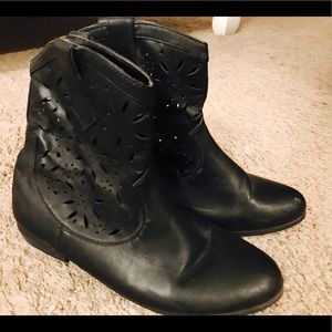 Black leather boots